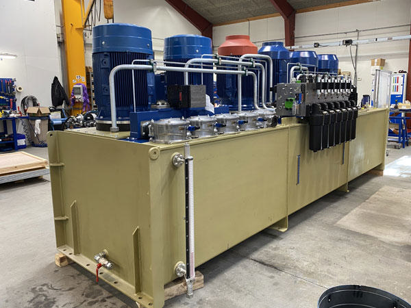 Case sandpumper tank